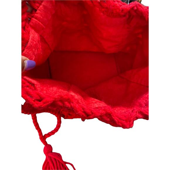 Handmade Red Woven Knit Crotchet Tassels Grannycore Drawstring Satchel Bag - Picture 4 of 6